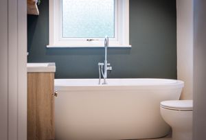 Photo 30- click for photo gallery